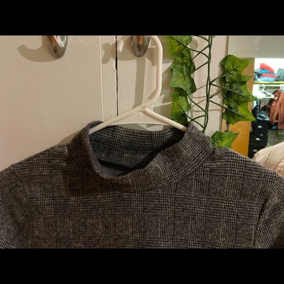 VTG plaid turtleneck - Picture 3 of 3